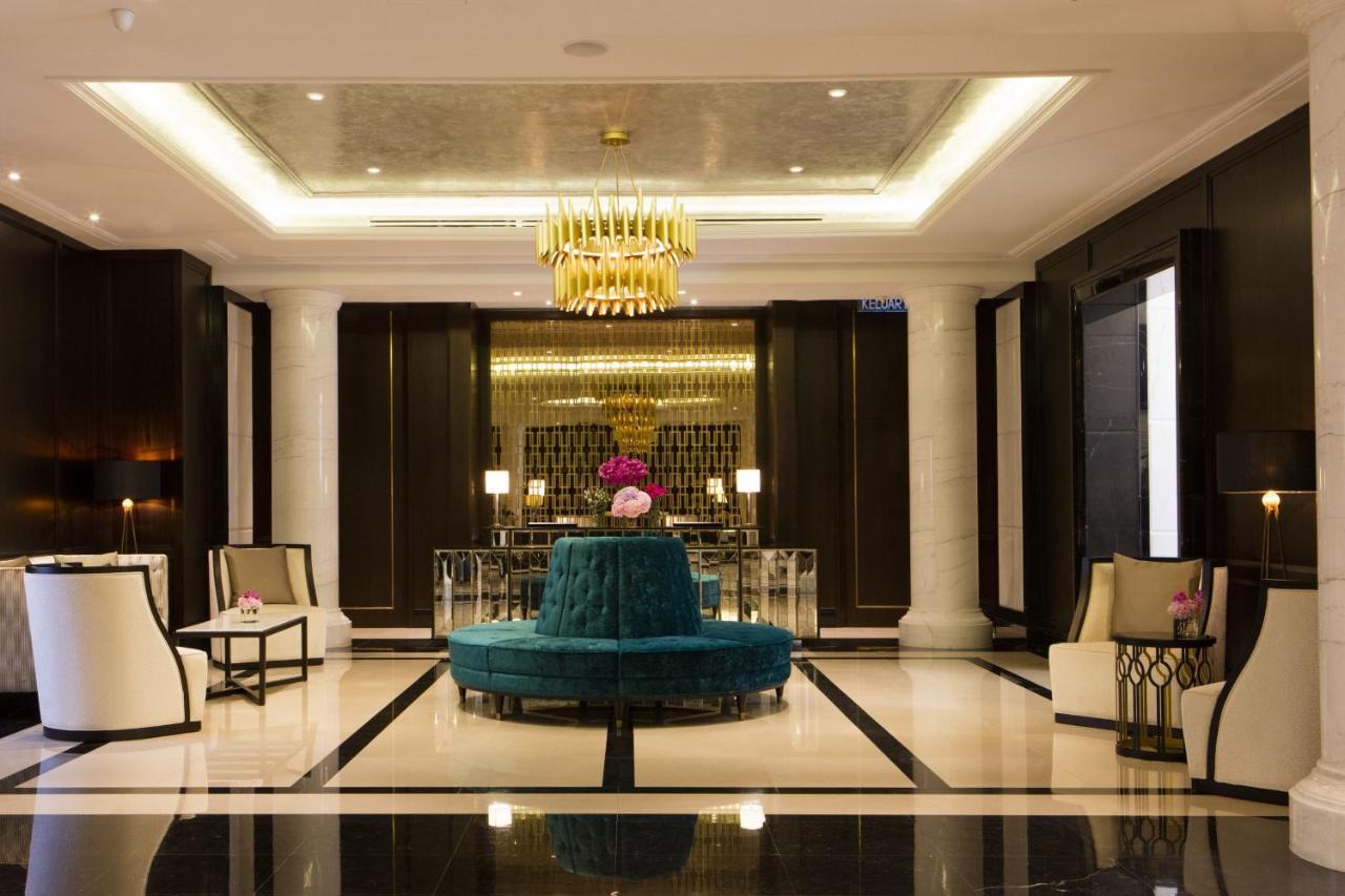 Готель The Ritz-Carlton, Куала-Лумпур Екстер'єр фото The lobby of the hotel