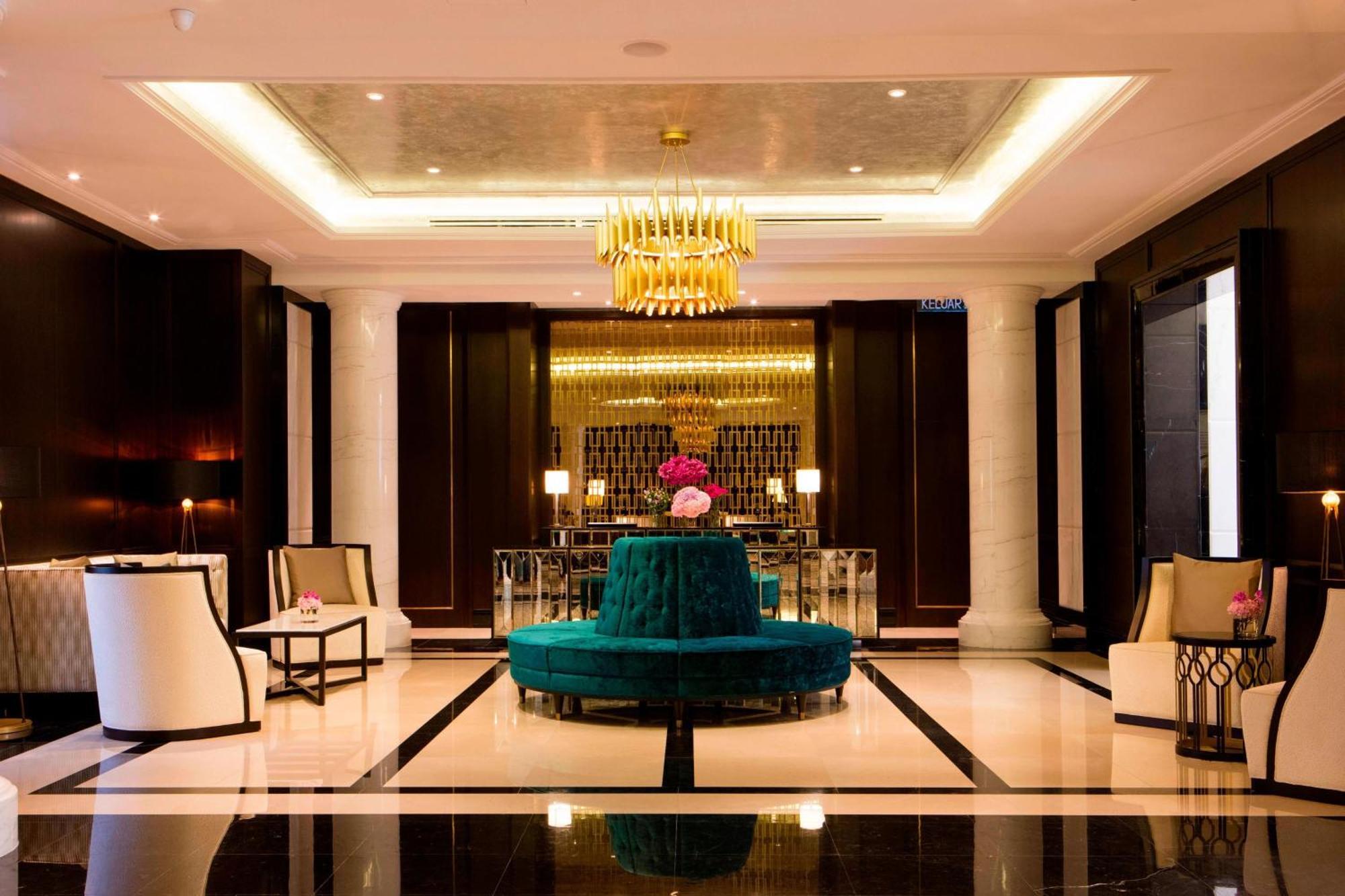 Готель The Ritz-Carlton, Куала-Лумпур Екстер'єр фото The lobby of the hotel