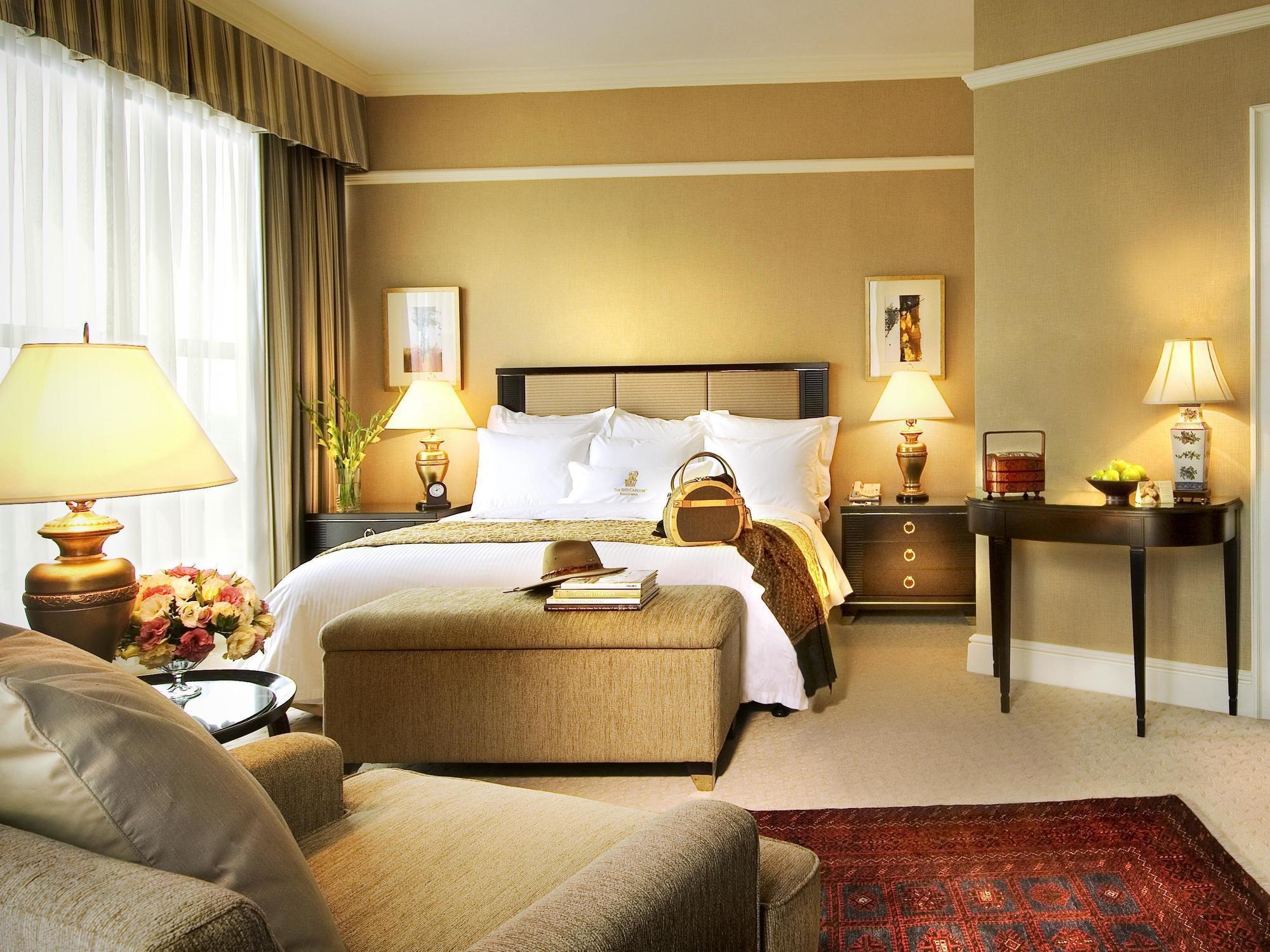 Готель The Ritz-Carlton, Куала-Лумпур Екстер'єр фото A suite at the Four Seasons Hotel, Mumbai